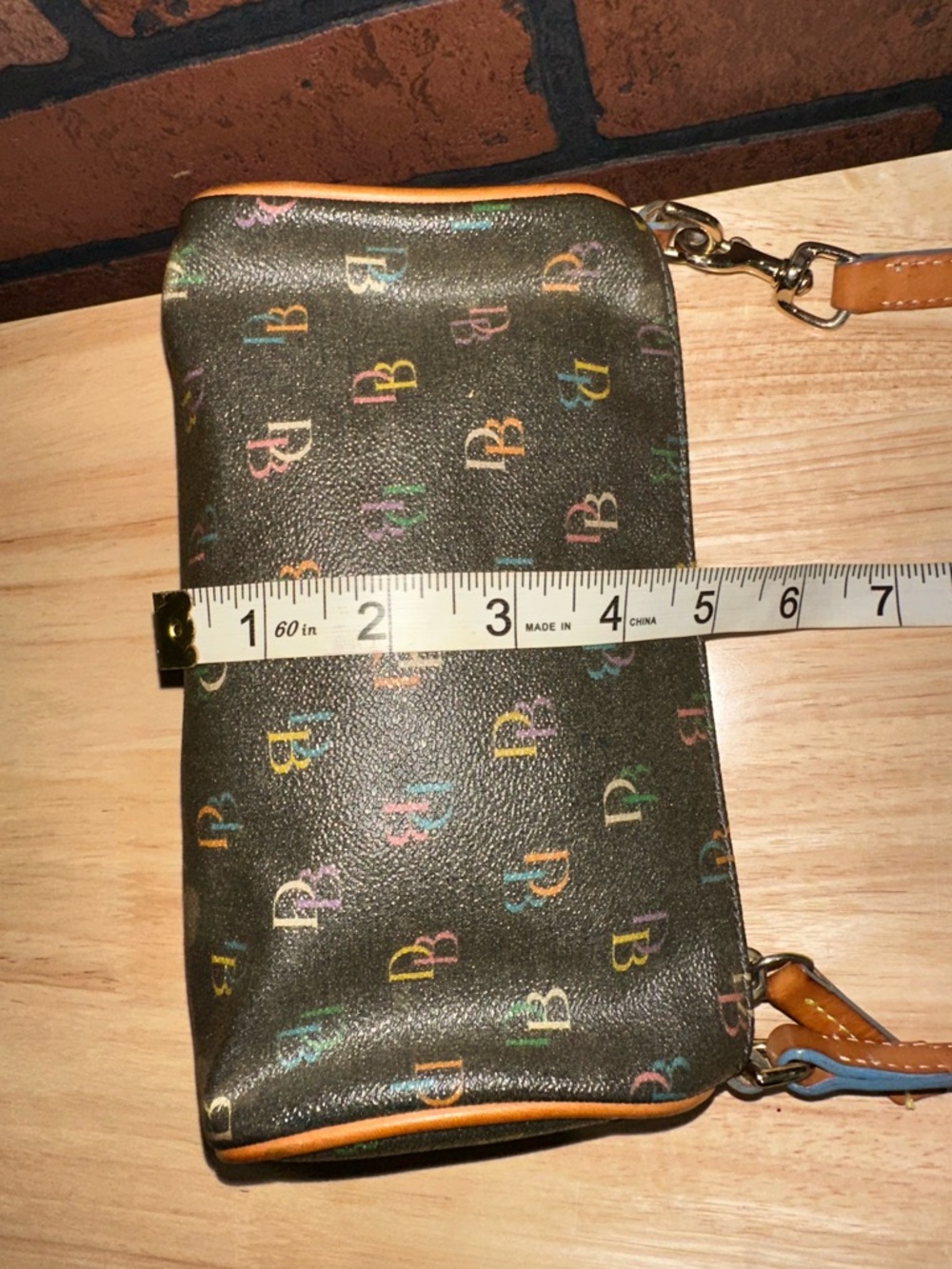 Y2K Dooney & Bourke Multicolor Logo Shoulder Bag - Picture 6 of 13